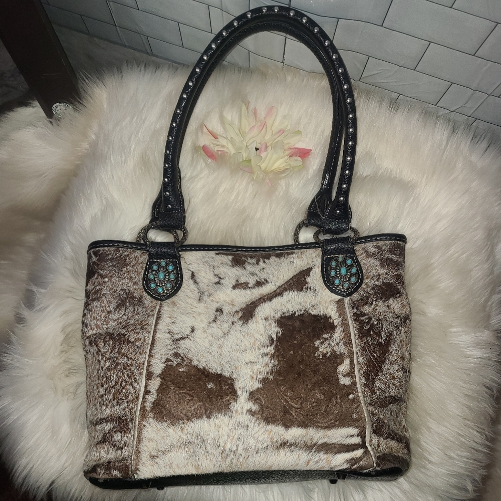 Trinity Ranch Western Cowhide Leather Bag